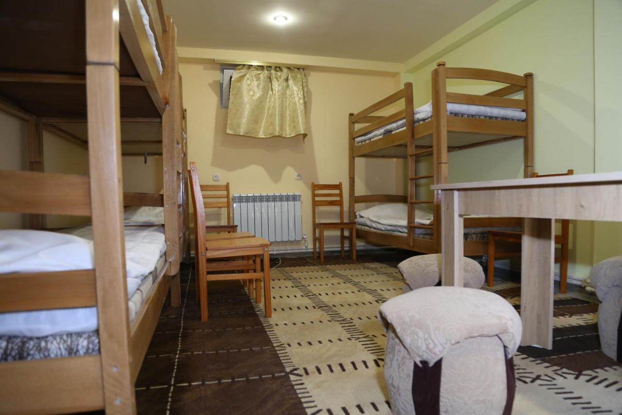 Arsego Hostel Vanadzor Exterior foto